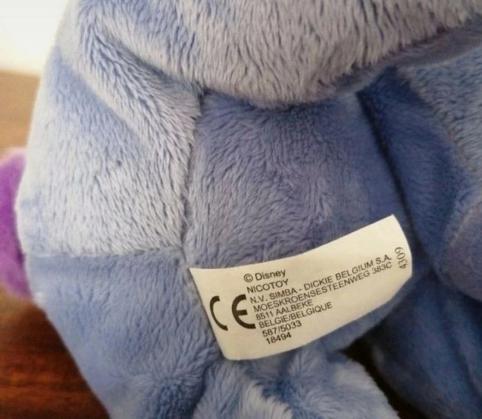 Peluche Lumpy avec son peignoir l'éléphant Winnie l'ourson Nicotoy – photo 6